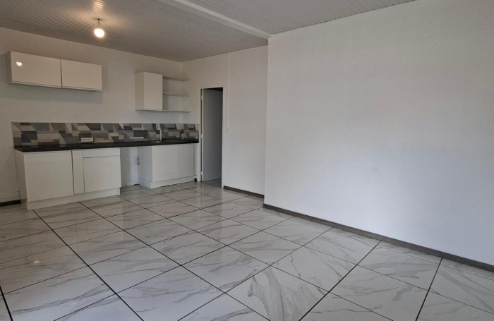Location Appartement 44.85m&sup2; 2 pièces Sainte Luce