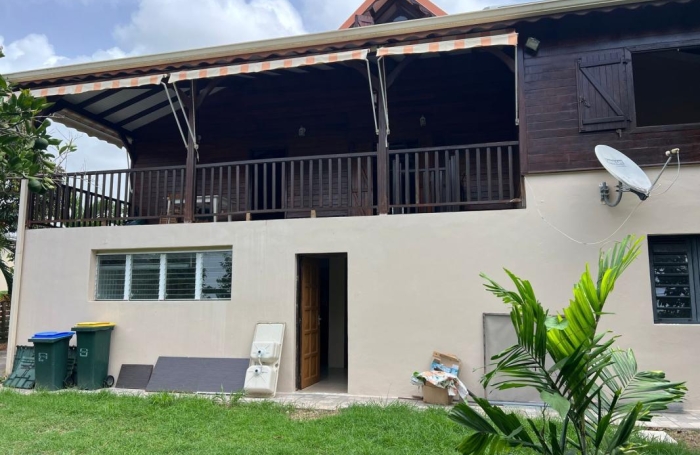Vente Maison 237.5m&sup2; 5 pièces Le Robert
