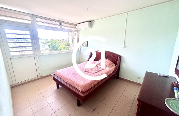 Vente Appartement 67.00m&sup2; 3 pièces Schoelcher