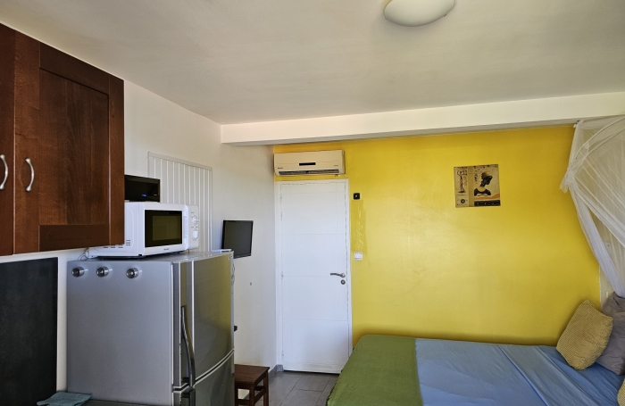 Villa avec vue mer, piscine et fort potentiel locatif   Les Anses-d'Arlet