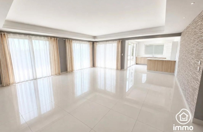 Location Maison 160m&sup2; 4 pièces Le Lamentin