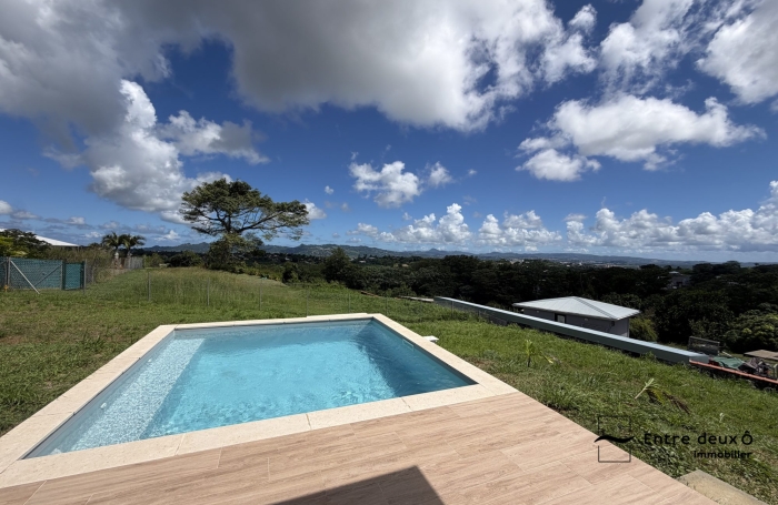 Location Maison 102.39m&sup2; 4 pièces Le Lamentin
