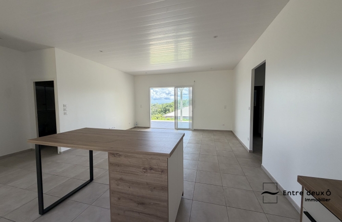 Location Maison 102.39m&sup2; 4 pièces Le Lamentin