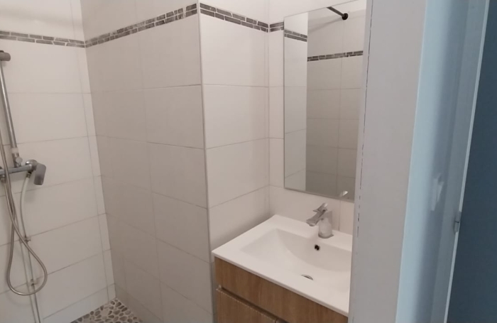 Appartement T2 avec locataire en place, Terreville - SCHOELCHER