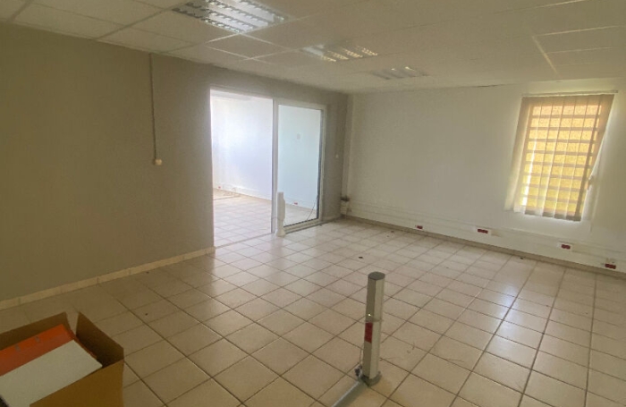Vente Bureaux 240m&sup2; Fort de france