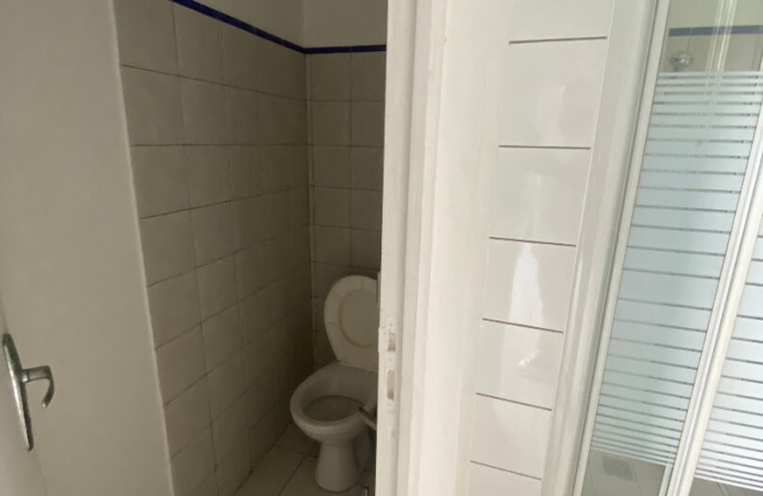 Location Entrepot 250m&sup2; Le Lamentin