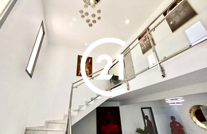 Vente Maison 223.20m&sup2; 6 pièces Schoelcher