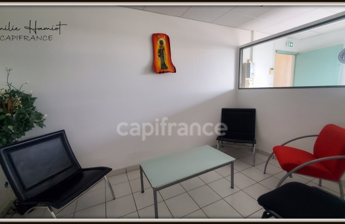 Location Bureaux 11m&sup2; 1 pièce Le Lamentin