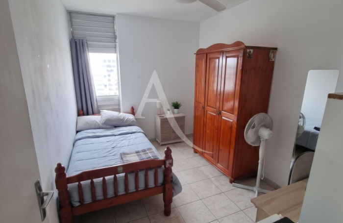 Vente Appartement 70.4m&sup2; 4 pi&egrave;ces Fort de france