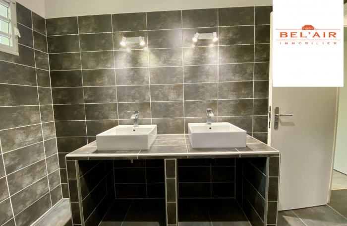 Location Maison 146.88m&sup2; 5 pièces Fort de france