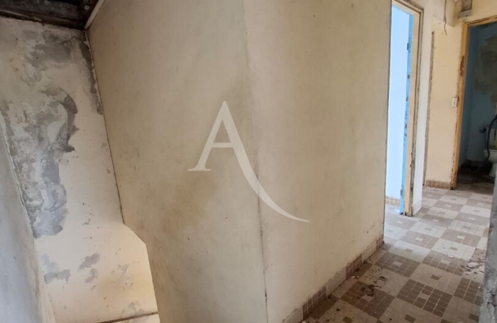 Vente Immeuble 166m&sup2; 7 pi&egrave;ces Saint-Esprit