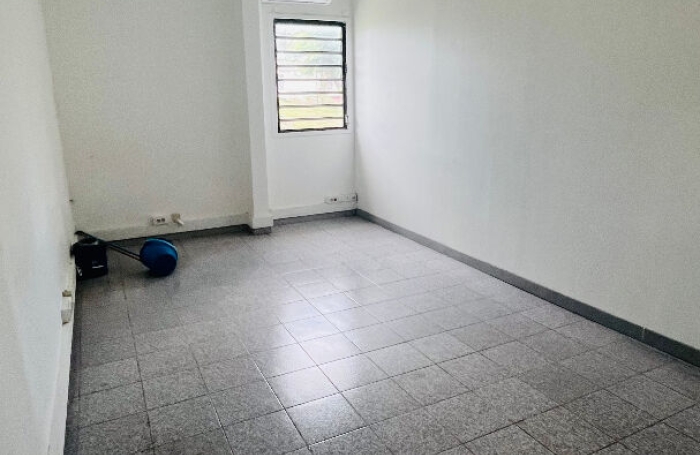 Location Bureaux 19m&sup2; Fort de france