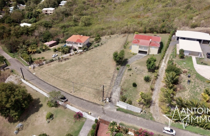 Opportunit&eacute; - Terrain constructible 808 m2