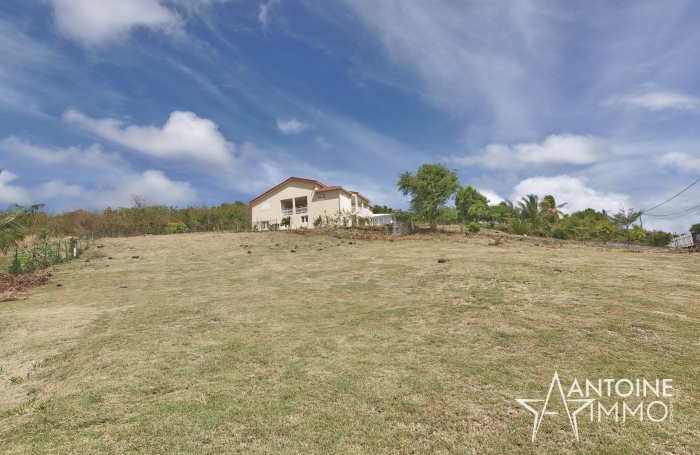 Opportunit&eacute; - Terrain constructible 808 m2