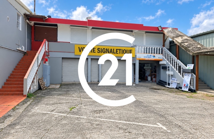 Location Local commercial 46m&sup2; 2 pièces Le Lamentin