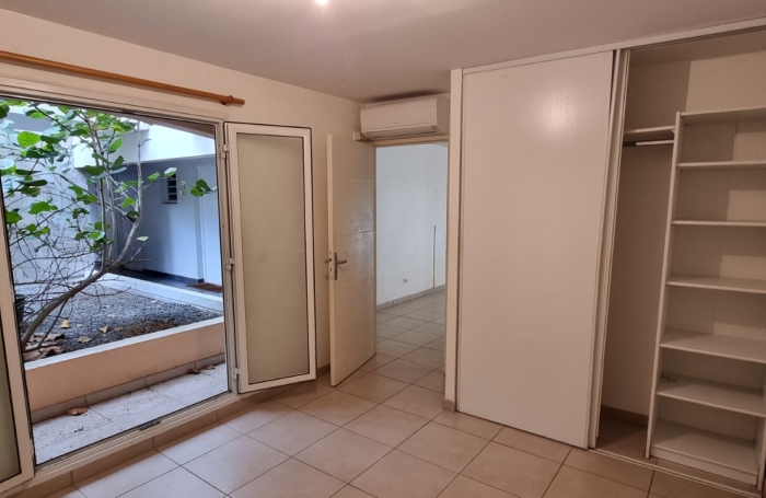 Beau F3 avec grand ext&eacute;rieur Plateau Fofo -Schoelcher