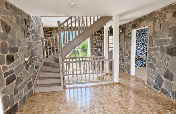Location Maison 176m&sup2; 6 pièces Le Robert