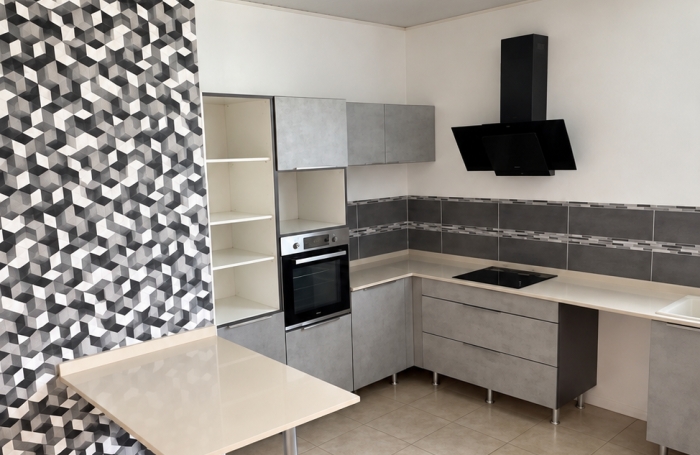 Location Maison 176m&sup2; 6 pièces Le Robert