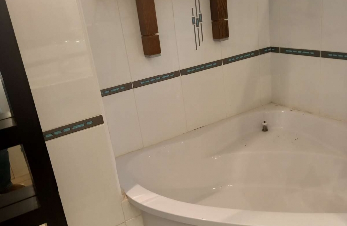 Villa en vente avec 4 pièces à Sainte-Clotilde pour 365000.00 €