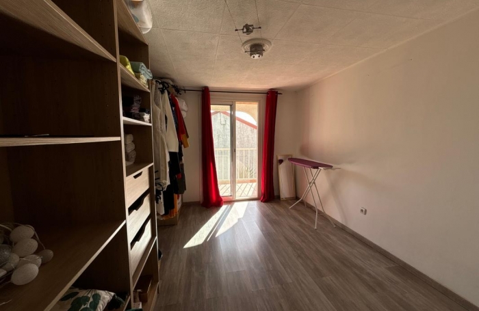 Vente Immeuble 242m&sup2; 9 pi&#232;ces Le Tampon