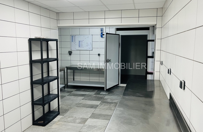 Cession de Droit au Bail   Local Commercial de 153 m2