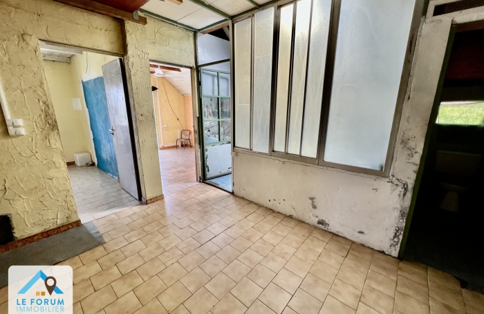 SAINT PIERRE (97410) - CHARMANTE VILLA T6 - À PROXIMITÉ IMMÉDIATE DU CENTRE VILLE