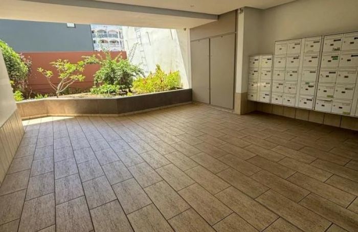 Vente Appartement 19m&sup2; 1 pi&#232;ce Saint Denis