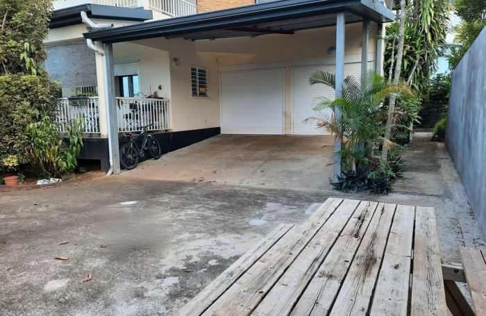 Vente Maison 196m&sup2; 6 pi&#232;ces Sainte Suzanne