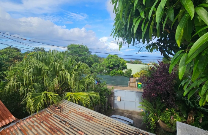 Vente Maison 121m&sup2; 3 pi&#232;ces La Saline les Hauts