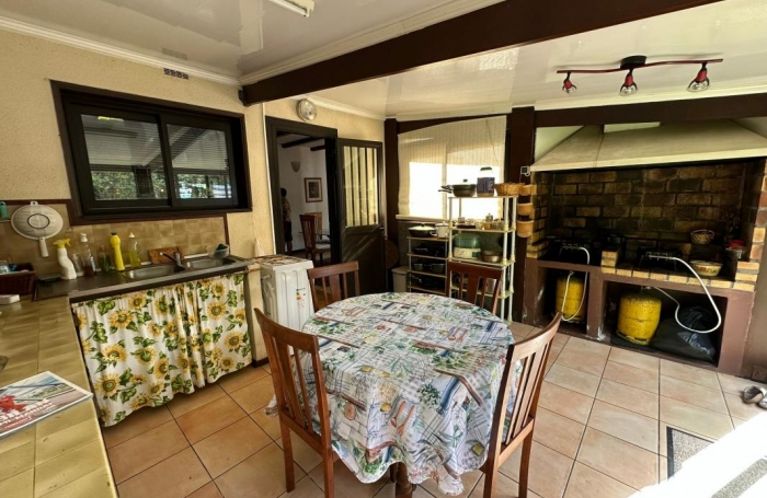 Vente Maison 192m&sup2; 5 pi&#232;ces Le Guillaume