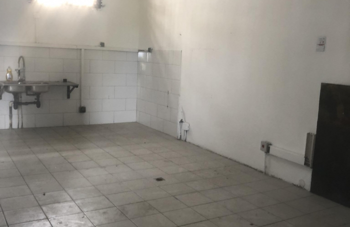 LOCAL COMMERCIAL ST PIERRE CENTRE TOUS TYPE DE COMMERCES