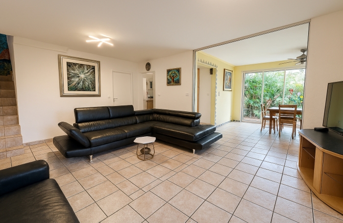 Vente Maison 83m² 4 pièces Saint Gilles les Bains