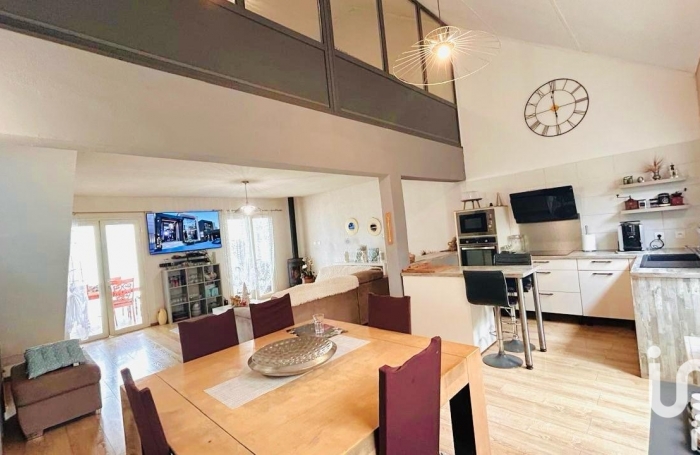 Vente Maison 184m&sup2; 7 pi&#232;ces Plaine des Palmistes