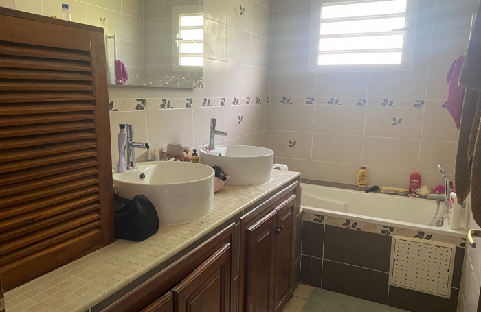 Vente Maison 120m² 4 pièces Saint Denis