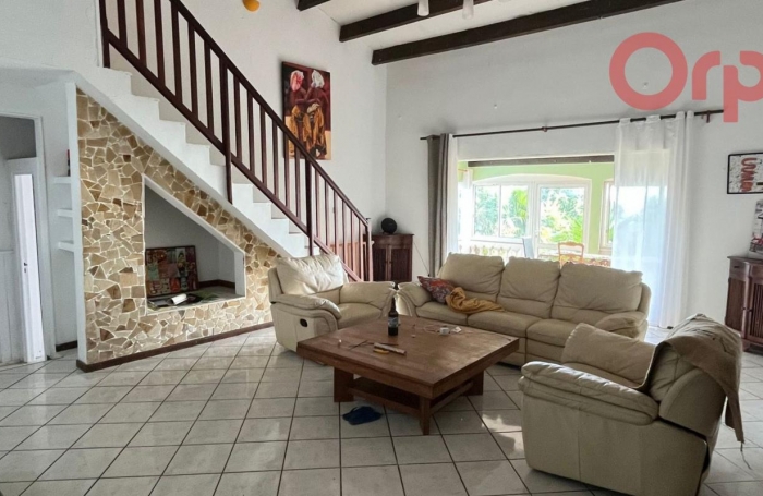 Vente Maison 250m&sup2; 6 pi&#232;ces Saint Gilles Les Hauts