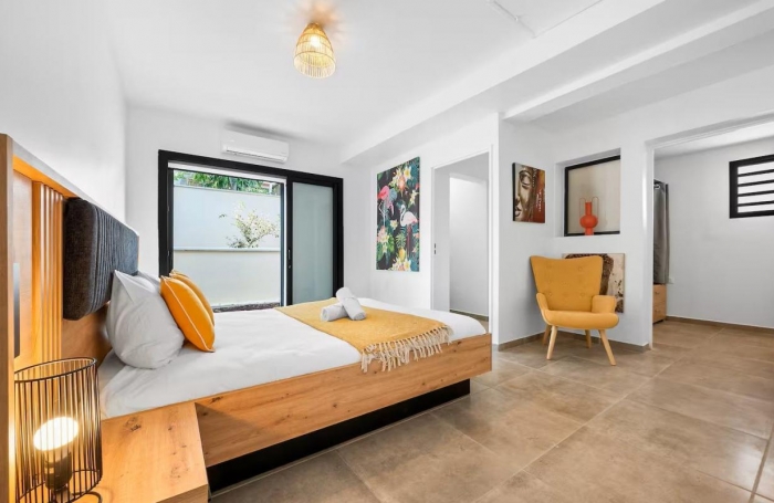 Vente Maison 130m&sup2; 4 pi&#232;ces Saint Gilles les Bains