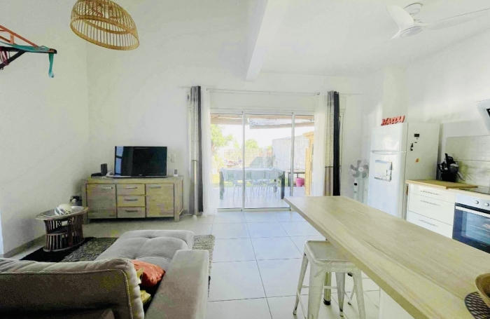 SAINT PIERRE 97410 - VILLA CONFORTABLE ET LUMINEUSE - ENVIRONNEMENT PRISÉ