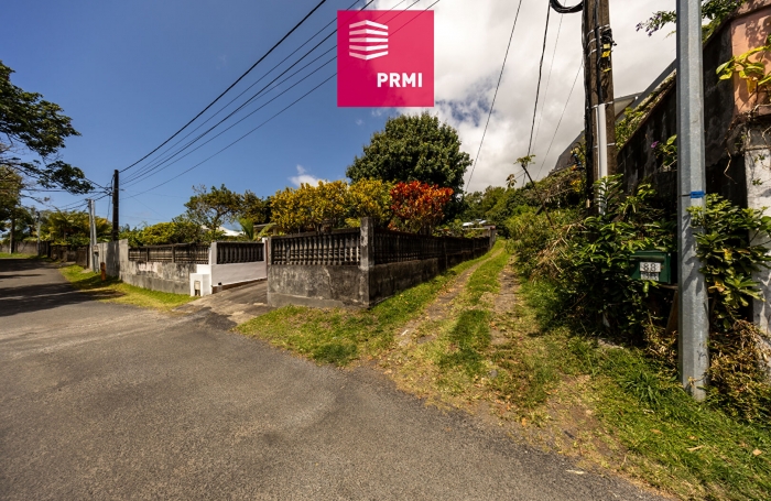 Vente Terrain 1113m² Saint-Benoît