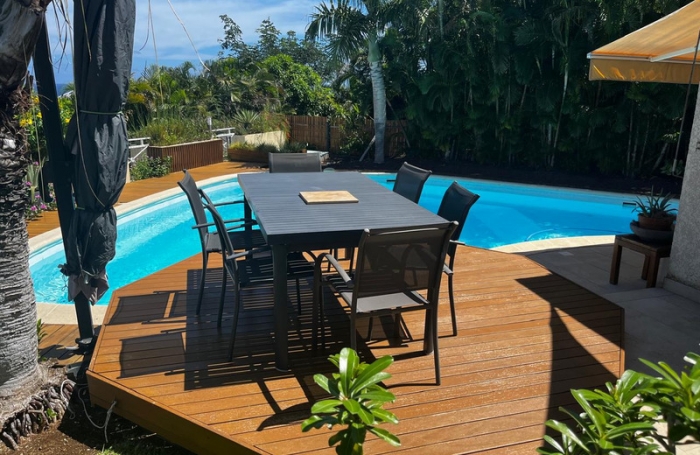 Vente Maison 151m&sup2; 5 pièces Saint Gilles les Bains