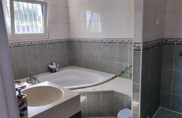 Vente Maison 140m&sup2; 6 pi&#232;ces Les Avirons