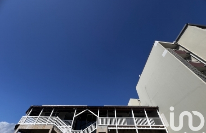 Location Appartement 110m&sup2; 5 pi&#232;ces Saint-Benoît