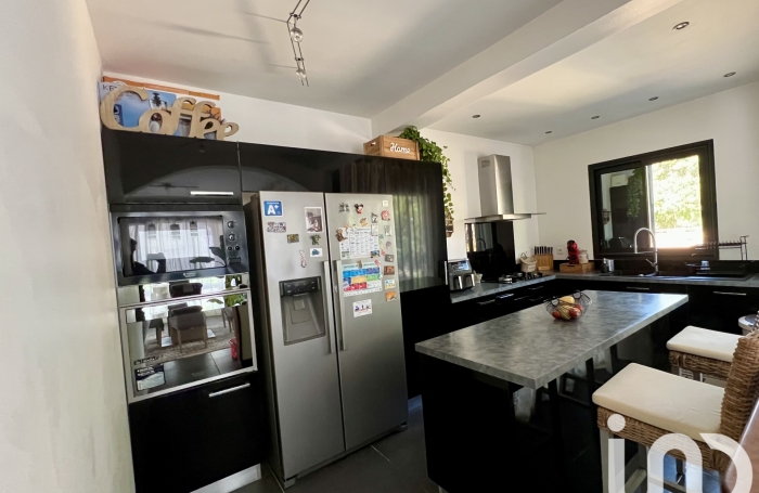 Vente Maison 114m&sup2; 4 pi&#232;ces Sainte Suzanne