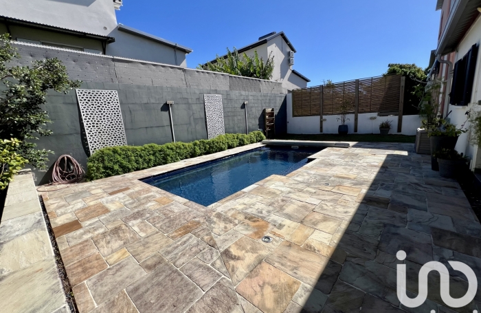 Vente Maison 114m&sup2; 4 pi&#232;ces Sainte Suzanne