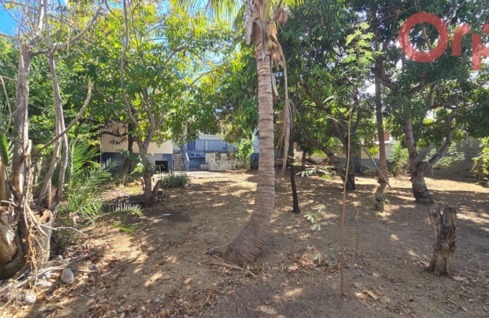 Vente Maison 126m&sup2; 4 pi&#232;ces Saint Gilles les Bains