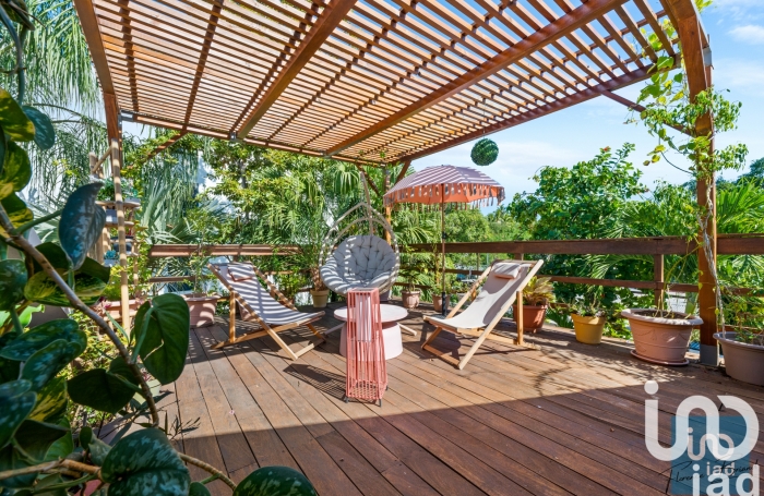 Vente Divers 170m&sup2; 6 pi&#232;ces Saint Paul