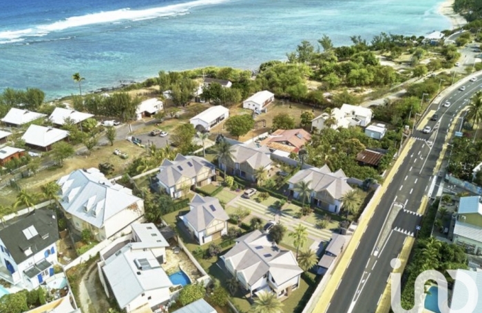 Vente Divers 96m&sup2; 4 pi&#232;ces Saint Gilles les Bains