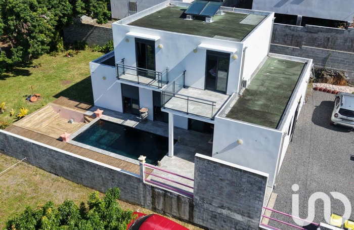 Vente Maison 146m&sup2; 5 pi&#232;ces Sainte Rose