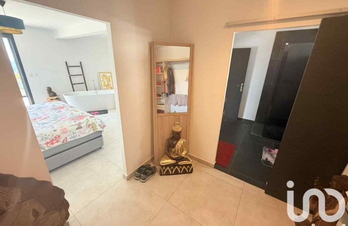 Vente Maison 146m&sup2; 5 pi&#232;ces Sainte Rose