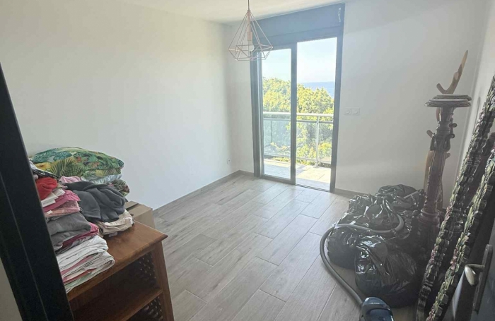 Vente Maison 146m&sup2; 5 pi&#232;ces Sainte Rose