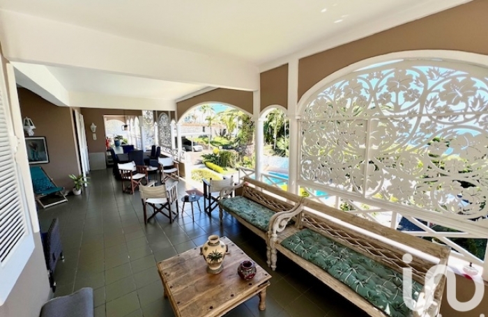 Vente Maison 157m&sup2; 7 pi&#232;ces La Montagne